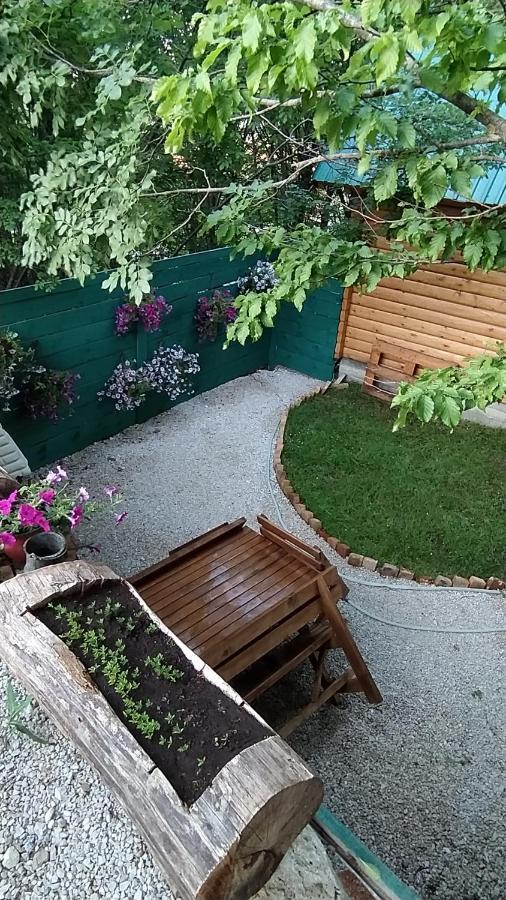 Вилла Brvnara Fairy Tale Цетине Экстерьер фото